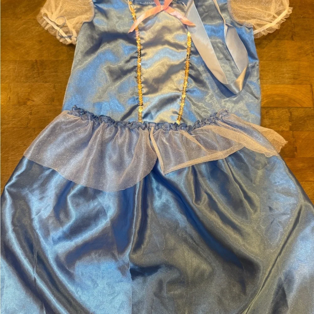 Disney Cinderella Shimmer Blue Princess Sz 4+
Costume Dress Top Skirt Headband - Picture 2 of 13